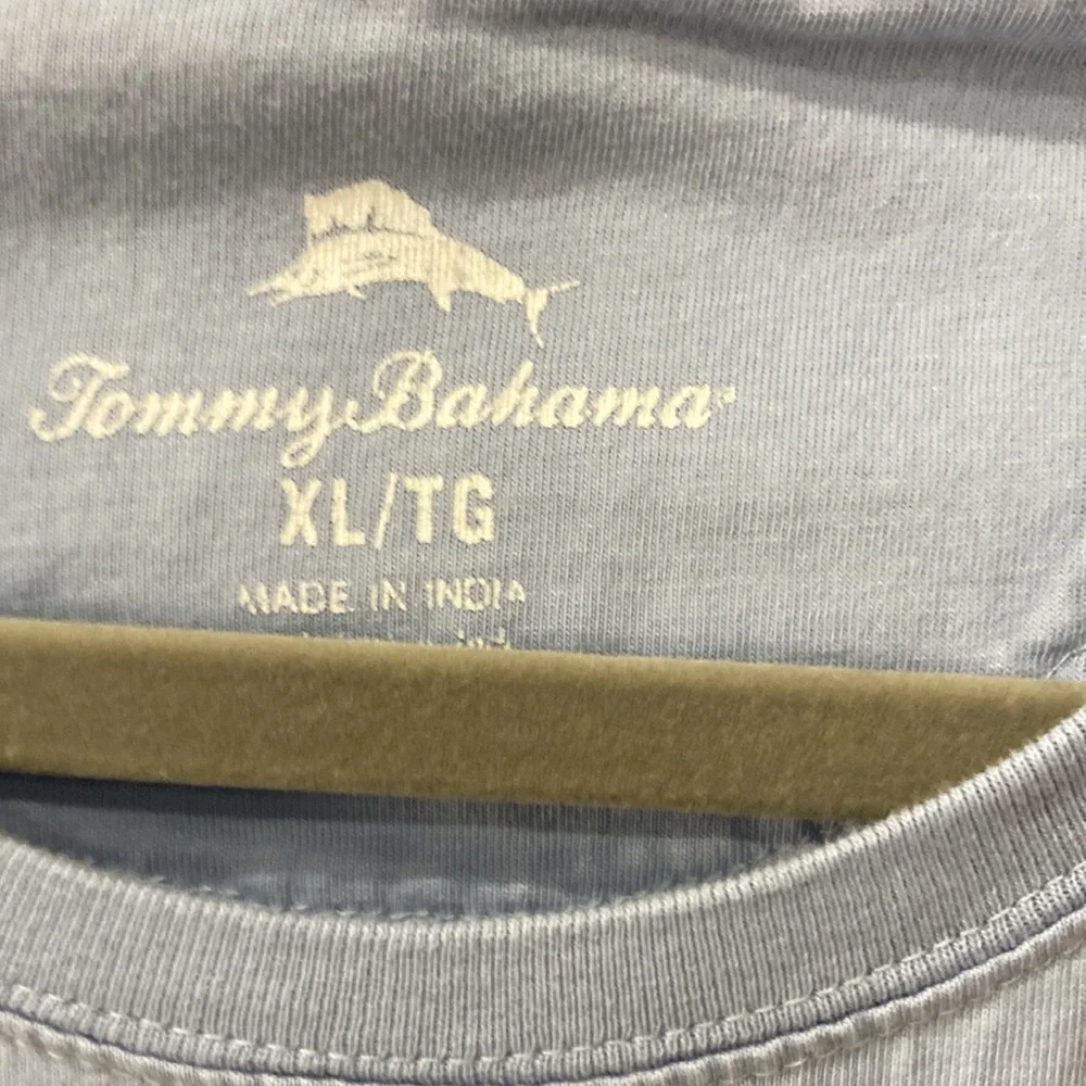Lot of 3 Tommy Bahama Crew Neck T shirts - Picture 13 of 16